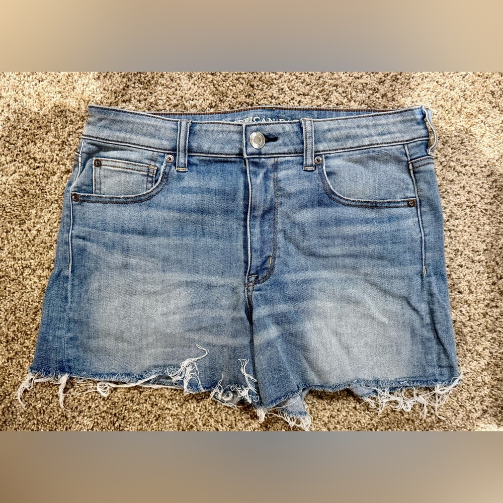 American Eagle Hi- Rise Shortie
